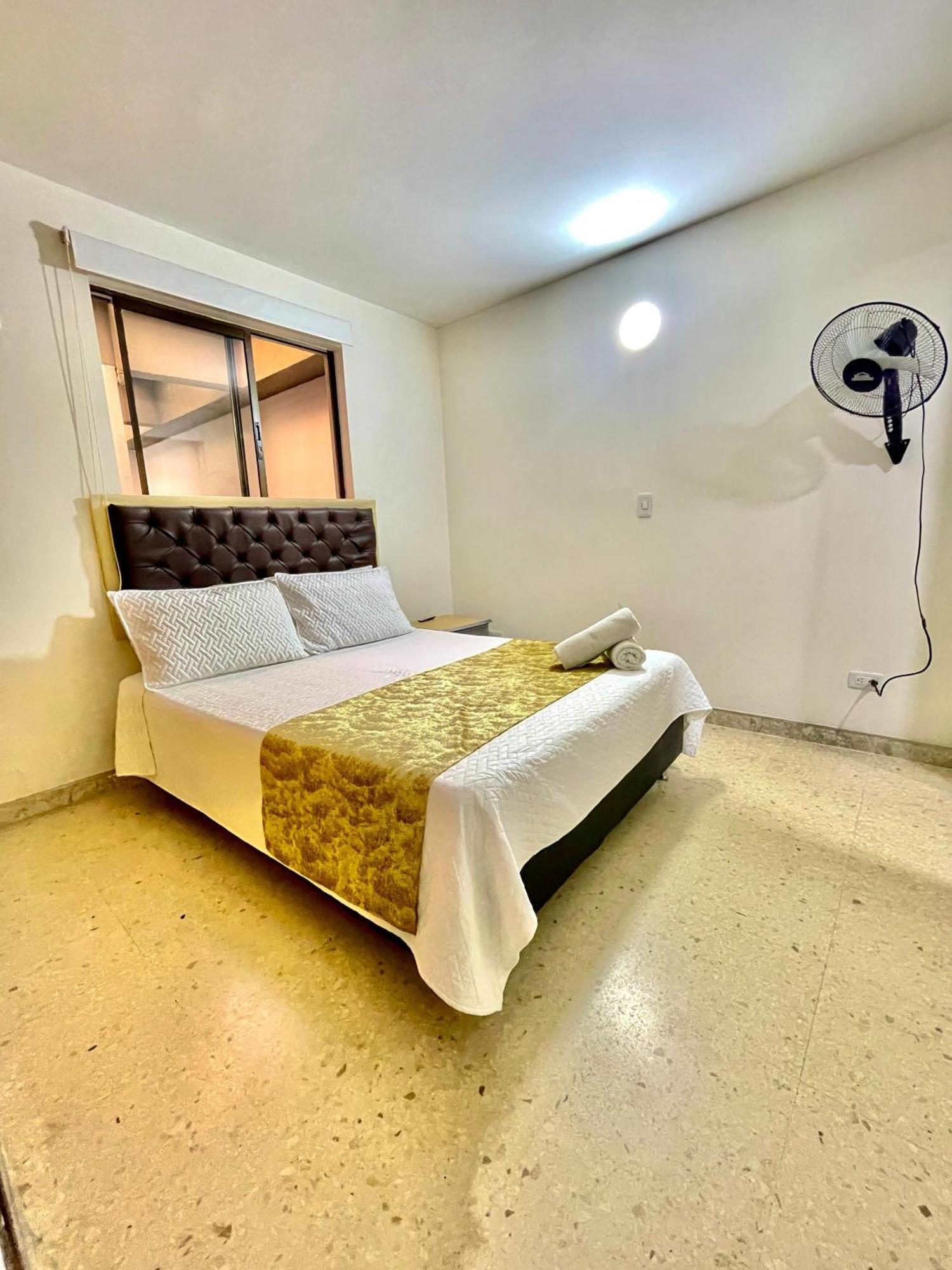 Hotel Torre Primavera メデジン エクステリア 写真