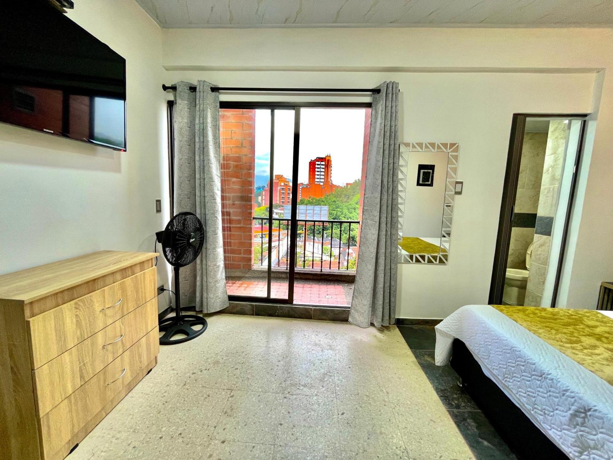 Hotel Torre Primavera メデジン エクステリア 写真